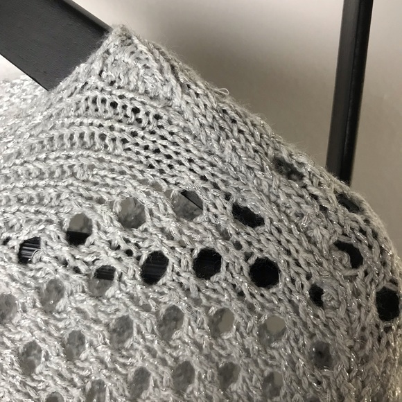 Open Knit Sweater Gray Silver Metallic Women’s S NWT Express - Picture 5 of 9